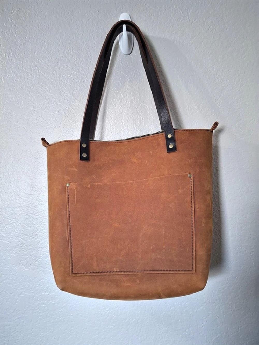 Rustic Dakota Medium Portland Leather Zipper Tote Bag